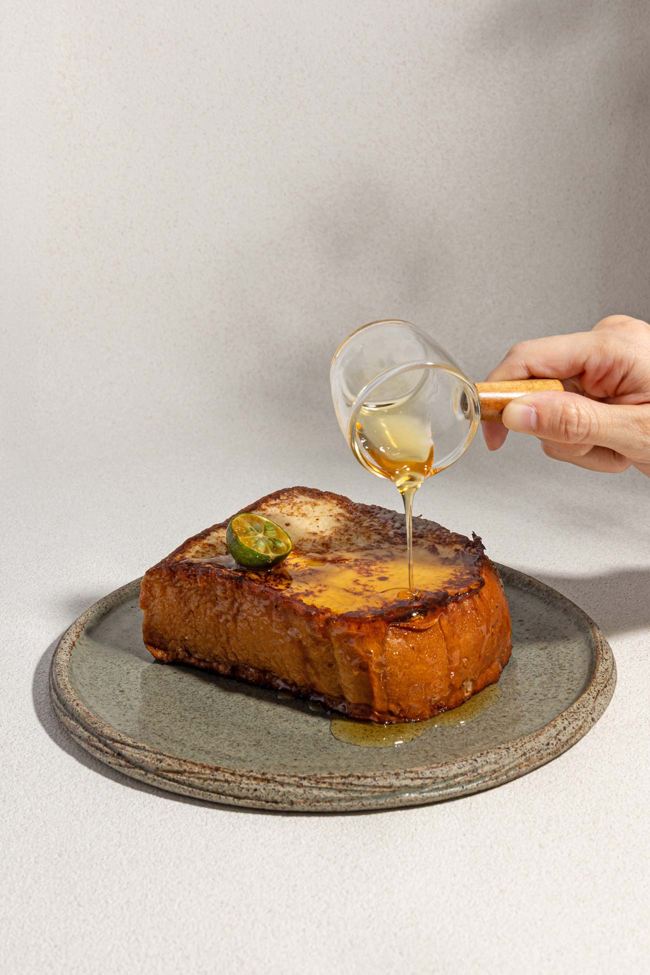 calamansi-french-toast-pour